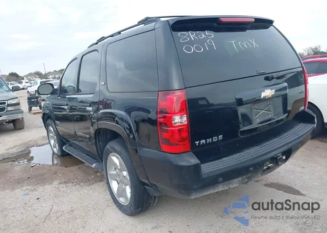 2008 Chevrolet Tahoe C1500 из США, поврежденный, VIN 1GNFC13068R250019